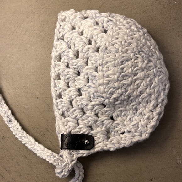 Organic Cotton Handmade Crochet Baby Bonnet - Picture 4 of 6
